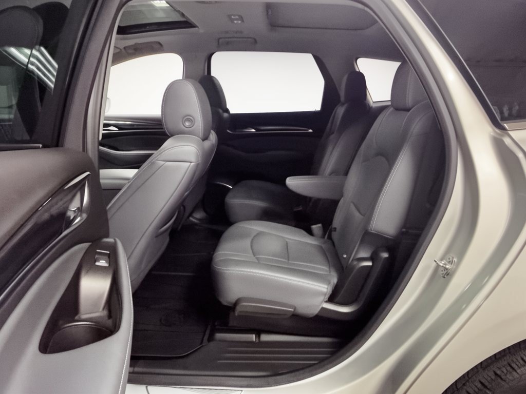 Used 2020 Buick Enclave Essence w/ LPO, Touring Package FWD image 25