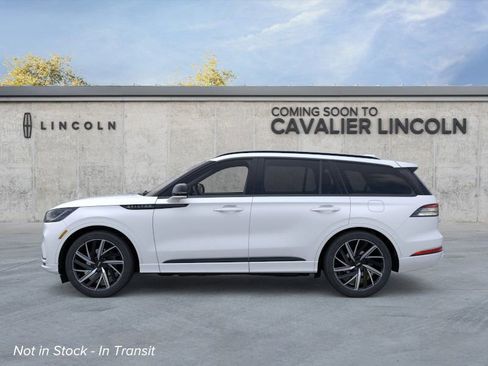 New 2026 Lincoln Aviator Black Label image 3