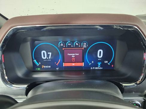 Used 2021 Ford F150 Lariat w/ Equipment Group 502A High image 27