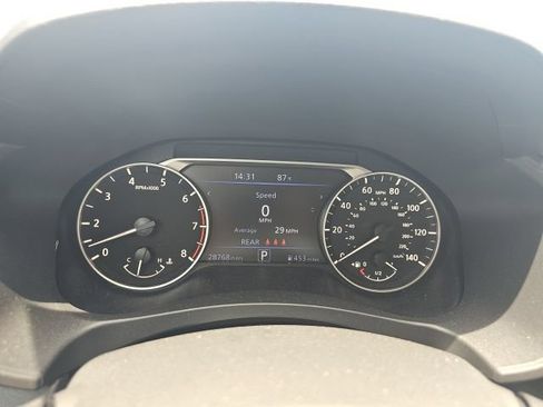 Used 2025 Nissan Altima 2.5 SV FWD image 28