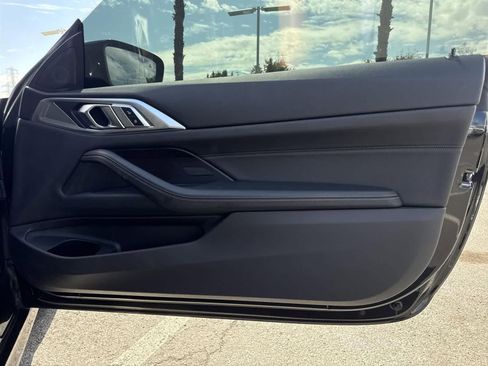 Used 2024 BMW 430i Convertible w/ Convenience Package image 34