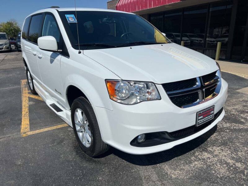 Used 2018 Dodge Grand Caravan SXT FWD image 9