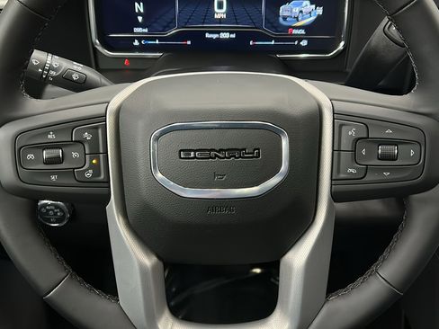 Used 2025 GMC Sierra 3500 Denali w/ Denali Reserve Package image 26