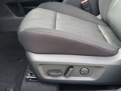 New 2026 Nissan Rogue SV image 12