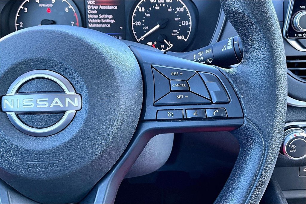Used 2025 Nissan Altima 2.5 S FWD image 13