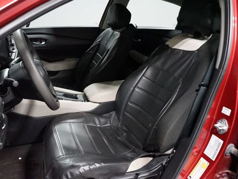 Used 2023 Honda Accord LX image 6