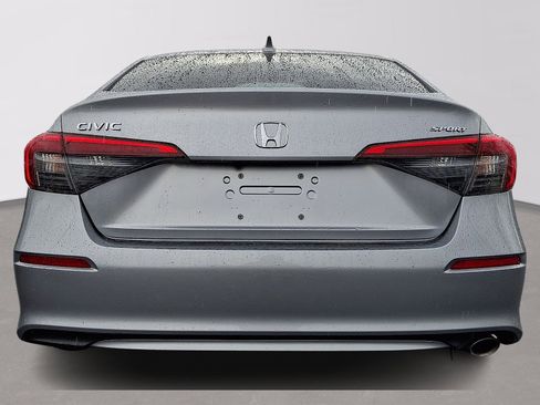 Used 2024 Honda Civic Sport image 5