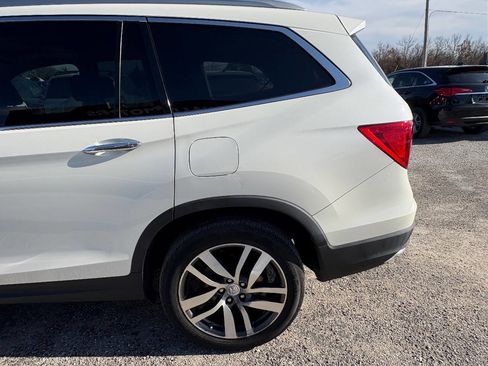 Used 2016 Honda Pilot Elite image 16