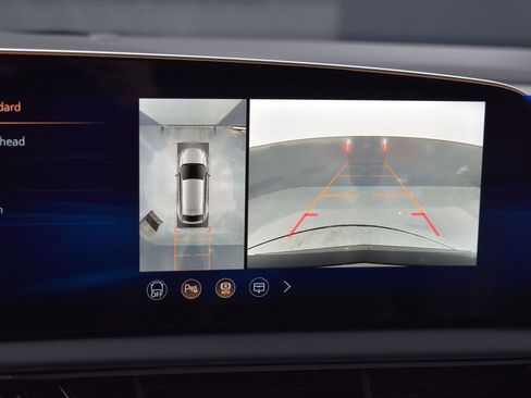 New 2026 Cadillac Optiq Sport 2 image 20