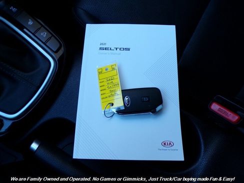 Used 2021 Kia Seltos EX image 53