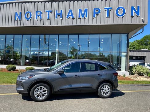 Certified 2023 Ford Escape Active AWD/4WD image 4