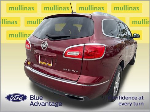 Used 2017 Buick Enclave Convenience image 4