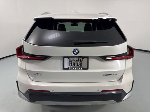 Certified 2023 BMW X1 xDrive28i w/ Convenience Package AWD/4WD image 13