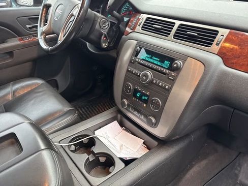 Used 2013 GMC Sierra 2500 SLT w/ SLT Convenience Package image 14