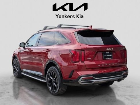 Certified 2022 Kia Sorento SX AWD/4WD image 12