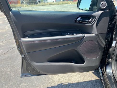 Used 2025 Dodge Durango GT AWD/4WD image 11