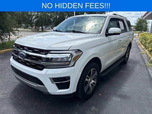 Used 2024 Ford Expedition Limited RWD image 3