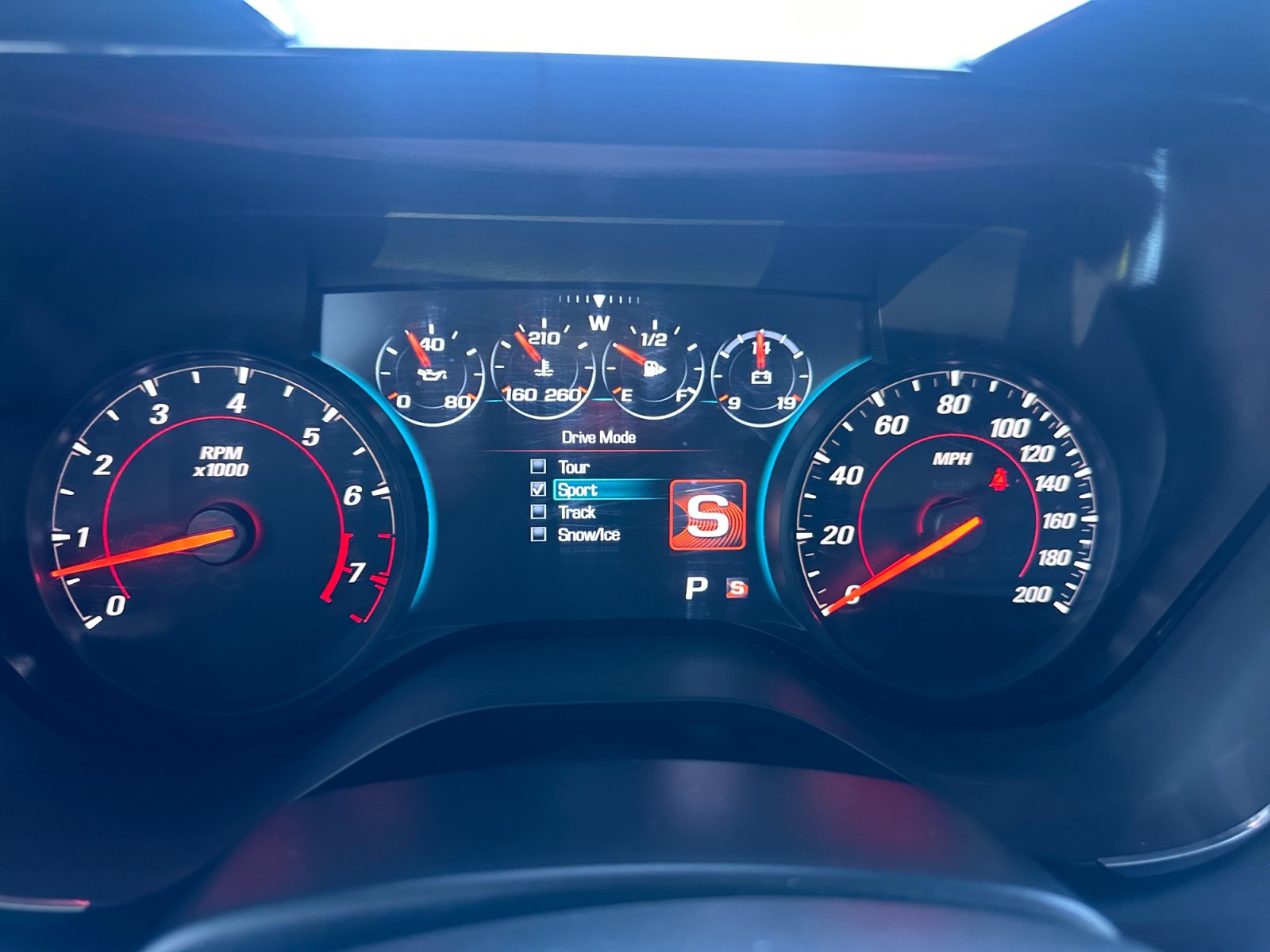 Used 2017 Chevrolet Camaro SS w/ LPO, Ground Effects Package RWD image 17