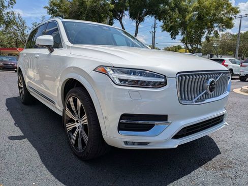 Used 2024 Volvo XC90 B5 Plus w/ Protection Package AWD/4WD image 8