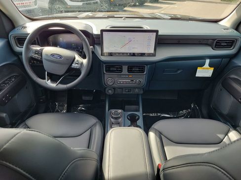 New 2026 Ford Maverick Lariat w/ Black Appearance Package image 10