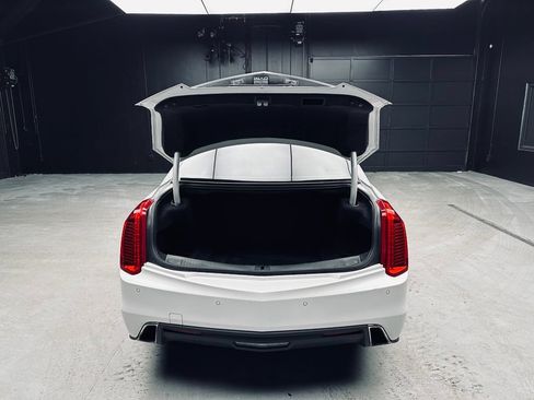 Used 2018 Cadillac CTS Luxury RWD image 44