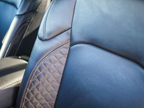 Used 2023 Jeep Gladiator Overland image 25