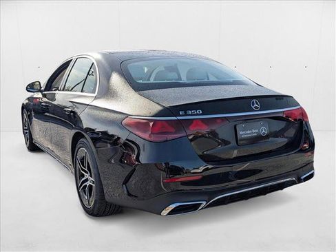 Used 2025 Mercedes-Benz E 350 Sedan image 8