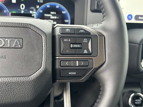 Used 2026 Toyota Land Cruiser image 32