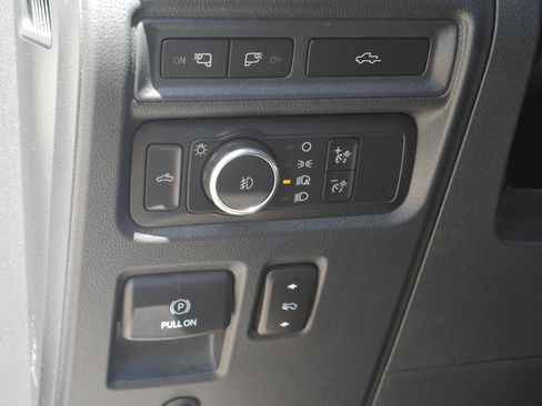 Certified 2021 Ford F150 Lariat AWD/4WD image 6