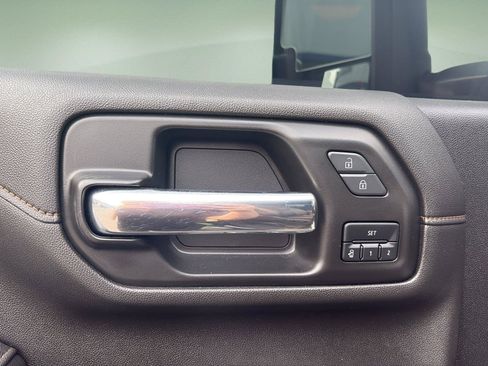 Used 2022 GMC Sierra 2500 AT4 AWD/4WD image 26