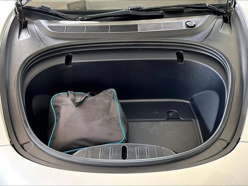 Used 2020 Tesla Model 3 Standard Range Plus RWD image 30