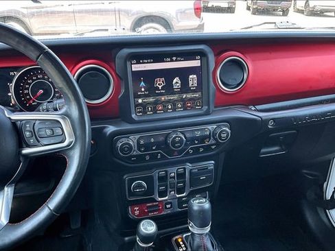 Used 2019 Jeep Wrangler Unlimited Rubicon AWD/4WD image 9