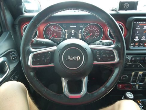 Used 2019 Jeep Wrangler Unlimited Rubicon AWD/4WD image 33
