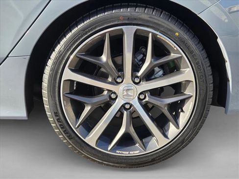 Used 2023 Honda Civic Touring image 23