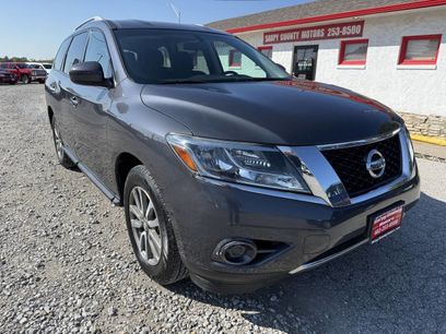 Used 2013 Nissan Pathfinder SV