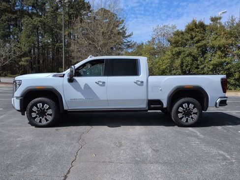 New 2026 GMC Sierra 2500 Denali w/ Denali Reserve Package image 6