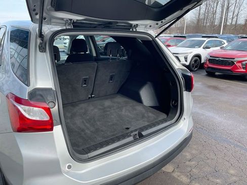 Certified 2019 Chevrolet Equinox LS w/ LS Convenience Package FWD image 24