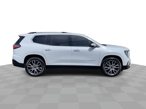 New 2026 GMC Acadia Denali Ultimate AWD/4WD image 9