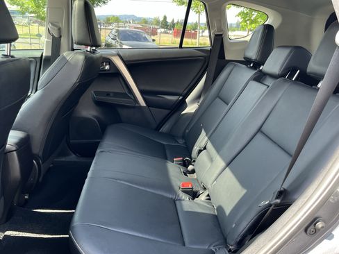 Used 2013 Toyota RAV4 Limited FWD image 12