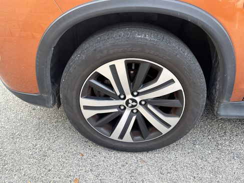 Used 2020 Mitsubishi Outlander Sport ES image 9