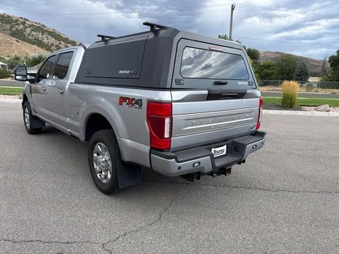 Used 2020 Ford F350 Platinum w/ FX4 Off-Road Package AWD/4WD image 6