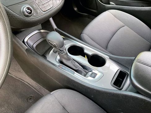 Used 2024 Chevrolet Malibu LT FWD image 20