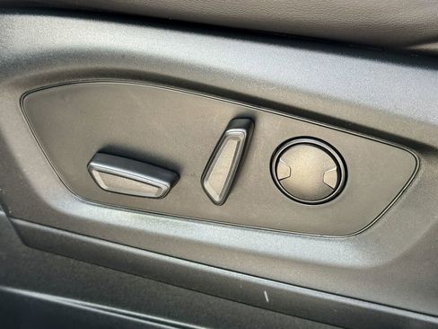 Certified 2024 Ford Explorer XLT w/ Equipment Group 202A image 24