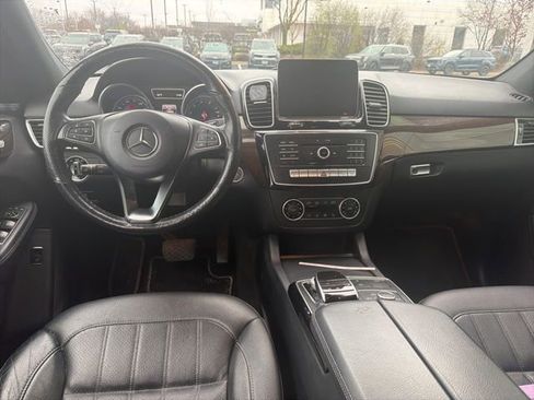 Used 2017 Mercedes-Benz GLE 350 4MATIC image 8
