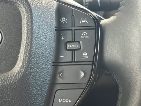 Used 2024 Subaru Solterra AWD/4WD image 32