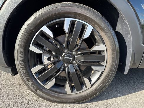 Used 2023 Kia Telluride SX Prestige image 16