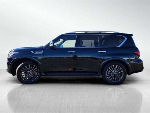 Used 2022 INFINITI QX80 Sensory w/ Cargo Package image 7