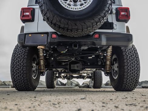 Used 2024 Jeep Wrangler Unlimited Rubicon 392 image 12