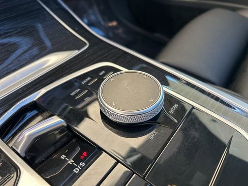 Used 2024 BMW X5 sDrive40i w/ M Sport Package image 55