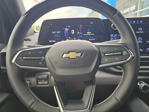 Used 2025 Chevrolet Silverado EV LT w/ LT Premium Package AWD/4WD image 35